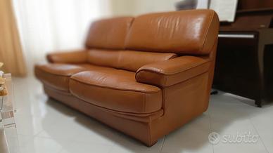 Divano in pelle 