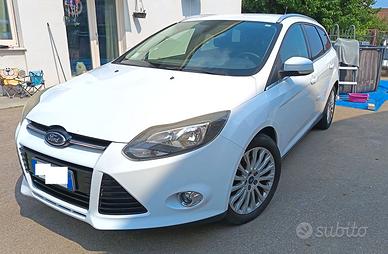 FORD FOCUS 1.6 ECOBOOST 150CV BENZ/GPL