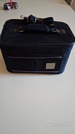 Beauty Case Carpisa rigido blu scuro