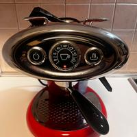 Macchina caffè illy