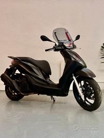 Piaggio Medley 200