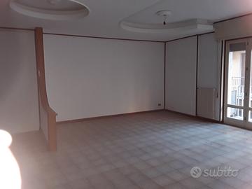 Gela via cairoli mq 150