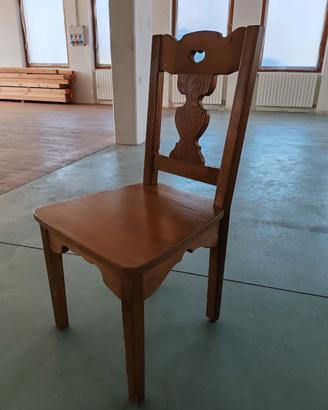 lotto 65 sedie in legno