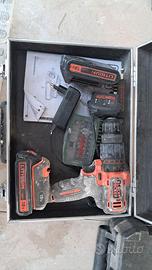 Avvitatore Black & Decker BDCHD 18 H1