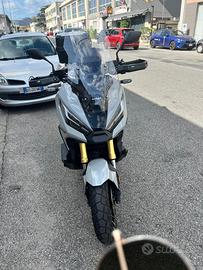 Scooter honda X-ADV