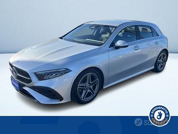 Mercedes-Benz Classe A 180d Automatic AMG Lin...