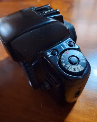 Canon Eos 100