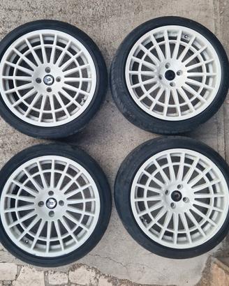 Cerchi in lega replica Montecarlo da 17" con gomme