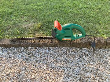 Tagliasiepi elettrico black & decker gt25 41 cm