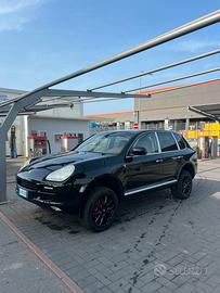 Cayenne 3.2 benzina MOTORE RIFATTO CON FATTURE