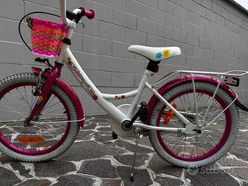 BICICLETTA DA BAMBINA 5/7 ANNI ALTEZZA 110/125 CM.