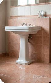 Pavimento + Rivestimento bagno Made in Italy