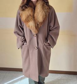 Cappotto in lana con collo di volpe