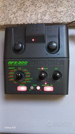 multieffetto digitale Zoom RFX-300 PER CHITARRA