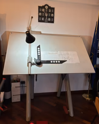 Tavolo da disegno professionale