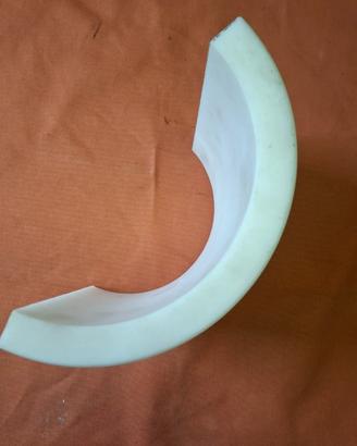PARTICOLARE IN DERLIN BIANCO