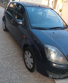 FORD FIESTA 1.4 TDI DISEL  TITANIUM 