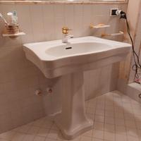 Lavabo a colonna marca Cesame