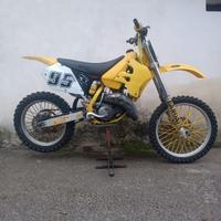 Suzuki RM 125 - 1998