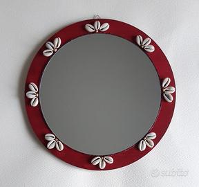 Specchio da parete decorato a mano, con conchiglie