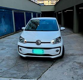 Volkswagen UP  - 2018