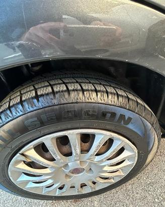 RUOTE  COMPLETE  X FIAT QUATTRO STAGIONI 