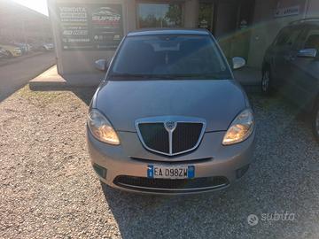Lancia Ypsilon 1.2 69 CV Elle