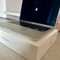 MacBook Pro 13” 2020 - Intel i5 - 8GB RAM - Retina