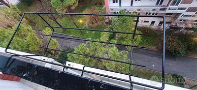 porta piante in ferro