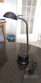 Lampada flessibile da scrivania