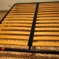 Rete matrimoniale con doghe in legno