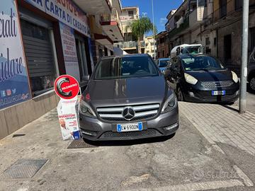 Mercedes-benz B 180 220 CDI Automatic Premium