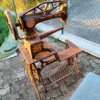 Macchina da cucire per calzolai modello Singer 29K