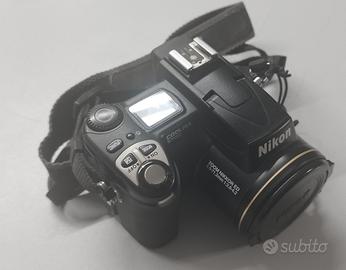 Nikon CoolPix 5700