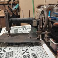 macchina da cucire d'epoca