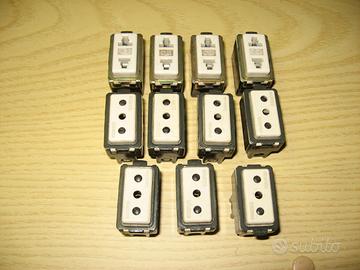 PRESE TICINO N. 11 DA MONTARE SU CESTELLO MAGIC