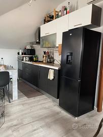 Cubina Lube con frigorifero