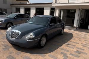 Lancia Thesis 2.4 JTD 20V aut. Emblema