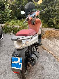 Piaggio Beverly 350 - 2016