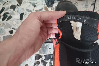 Scarpe antinfortunistiche U-Power nere e arancioni
