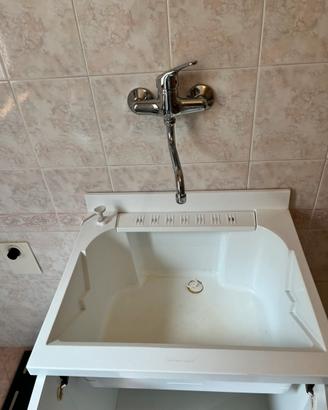 Lavatoio per bagno
