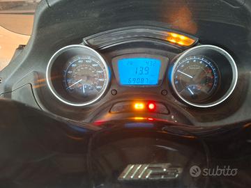 PIAGGIO MP3 300