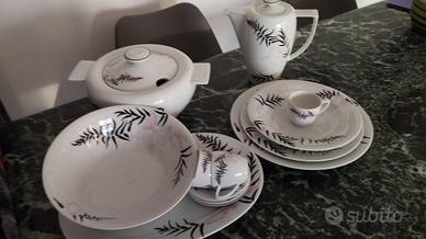 Servizio piatti per 12 in Porcelana 80+pezzi