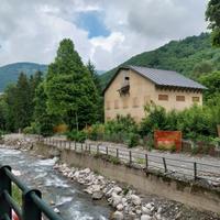 Alloggio con terrazzo per vacanza