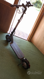 Monopattino elettrico 