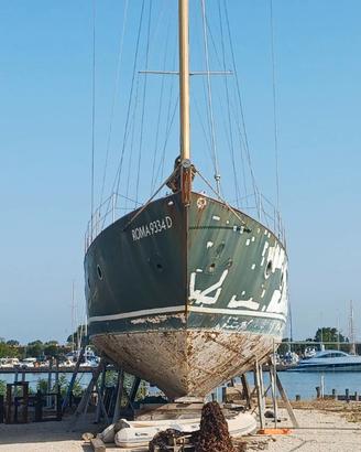 KETCH 18 METRI IN ACCIAIO