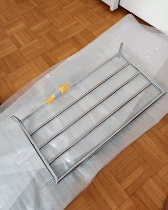 porta asciugamani a mensola.