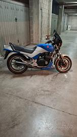 Suzuki GSX