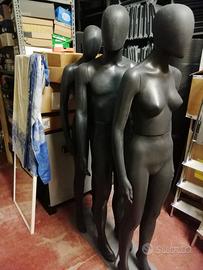 MANICHINI MEZZO BUSTO O INTERI COLORE NERO