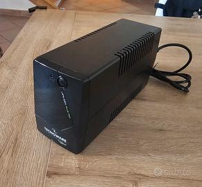 Tecnoware UPS 750VA - Gruppo di continuità
